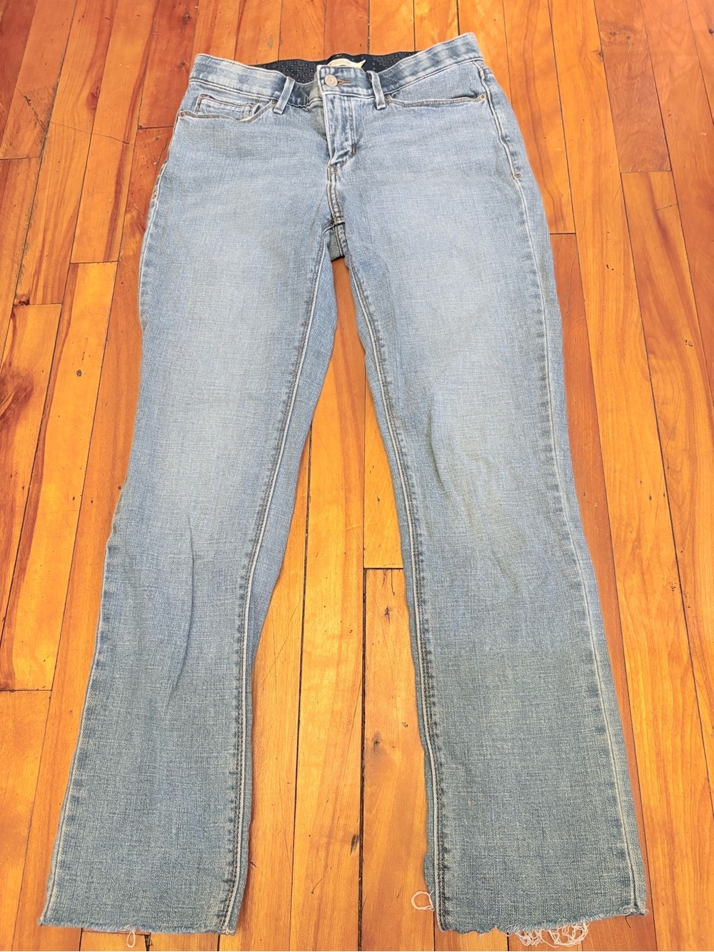 LEVI'S Light Blue Straight Leg Women's Jeans, Raw Hem - Size 4